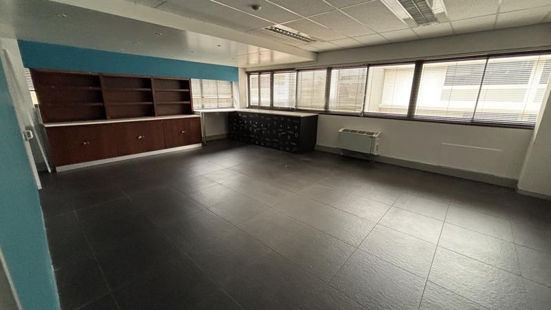 To Let commercial Property for Rent in Pinelands Western Cape